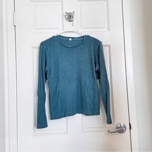 Uniqlo Heat Tech Teal Long Sleeve Shirt